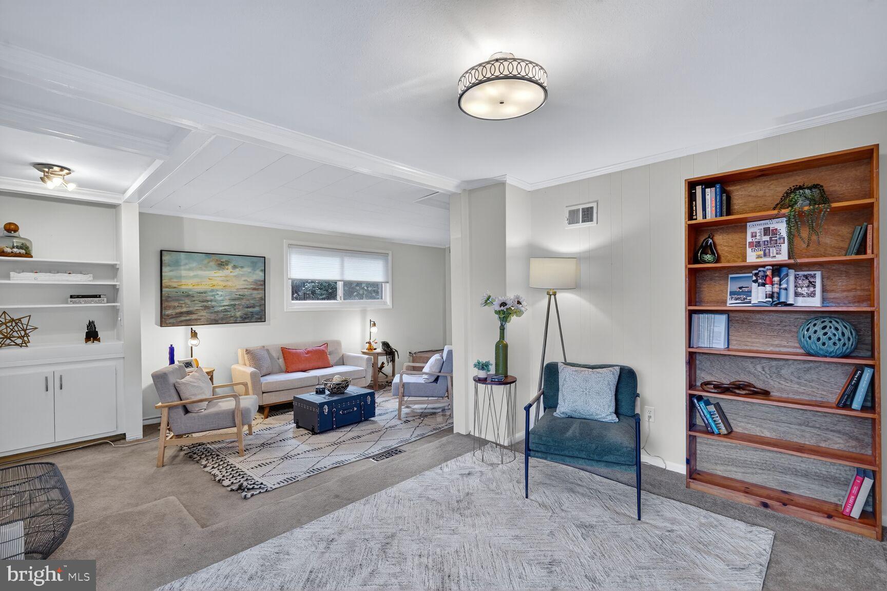 DUNLOP HILLS - Residential