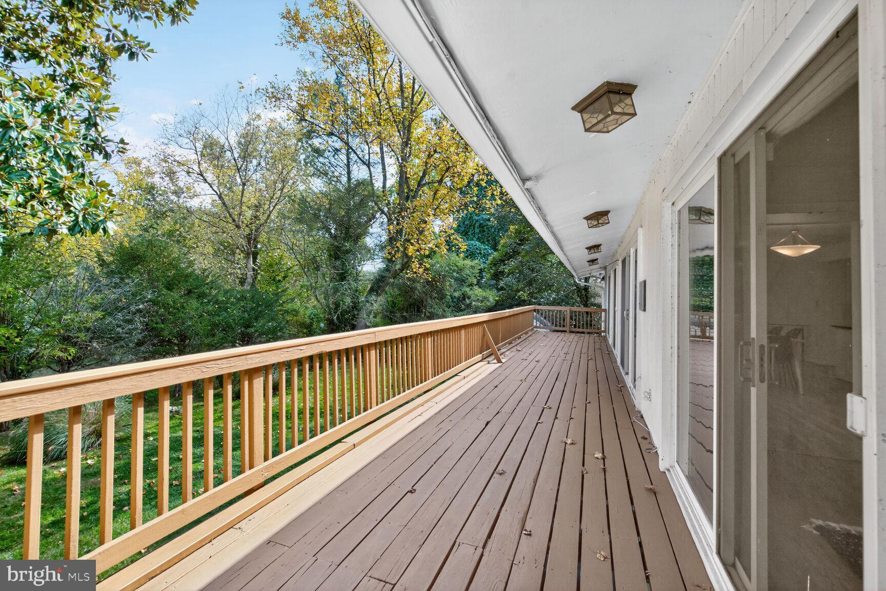 DUNLOP HILLS - Residential