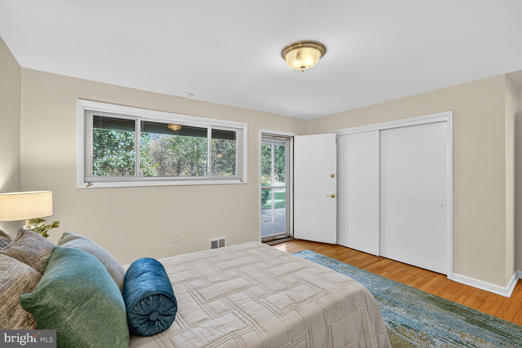 DUNLOP HILLS - Residential