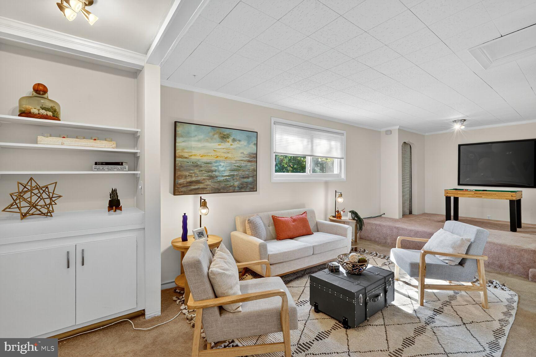 DUNLOP HILLS - Residential