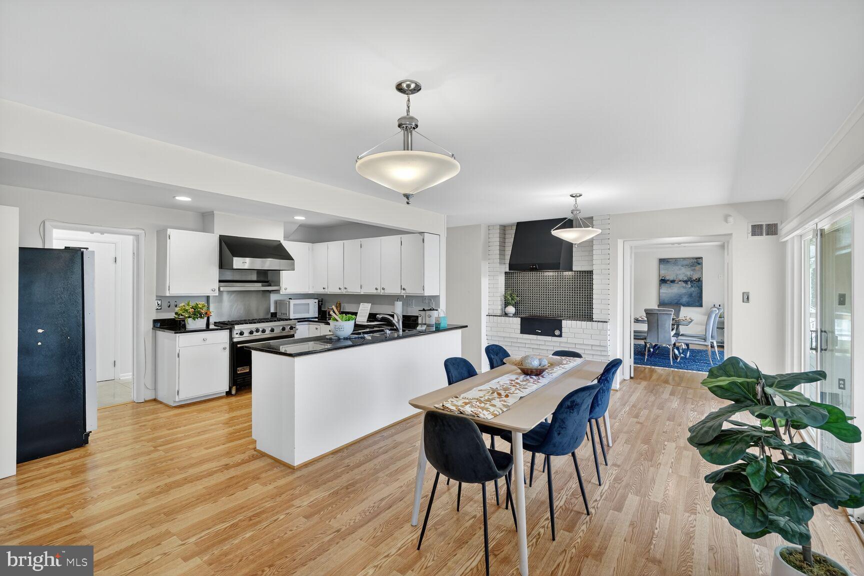 DUNLOP HILLS - Residential