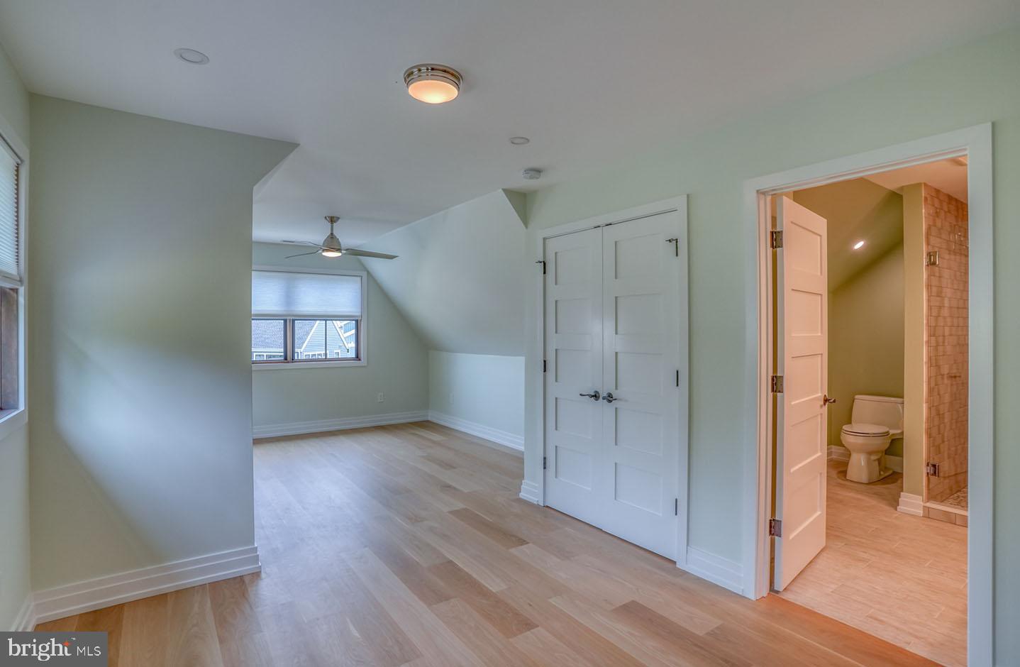 MARINERS RETREAT - Residential