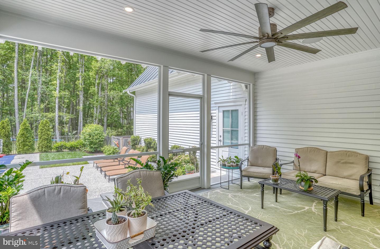 MARINERS RETREAT - Residential