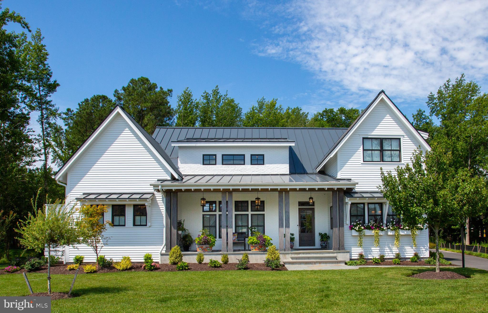 MARINERS RETREAT - Residential