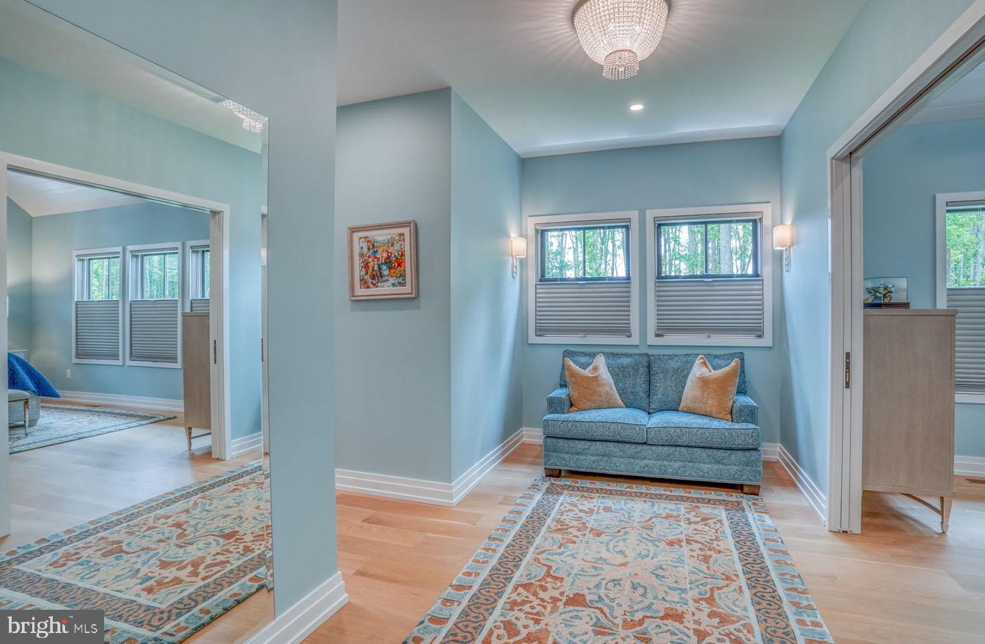 MARINERS RETREAT - Residential