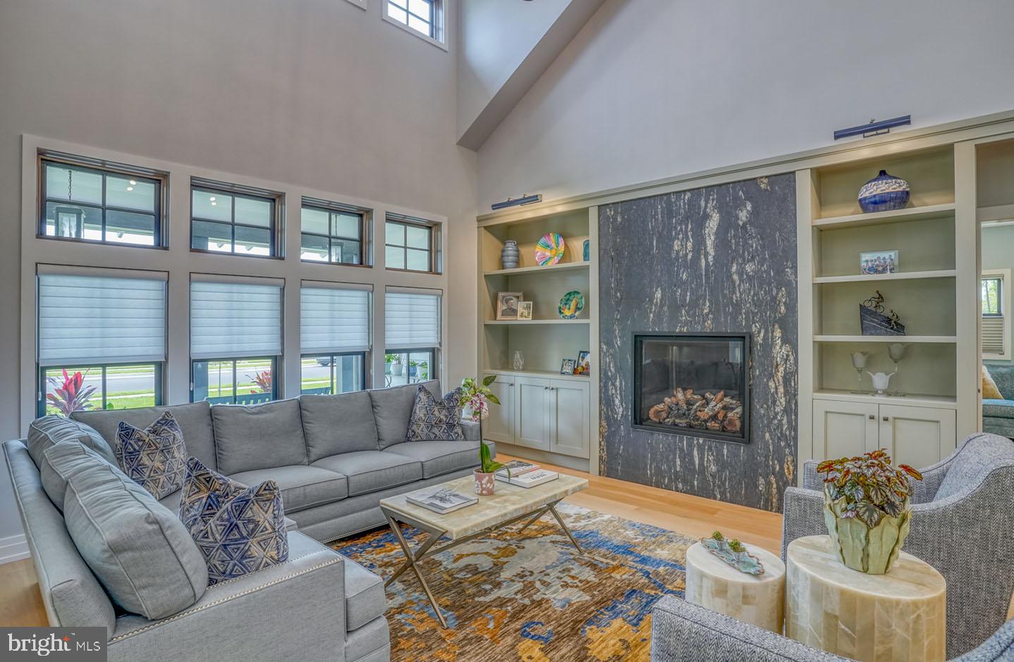 MARINERS RETREAT - Residential