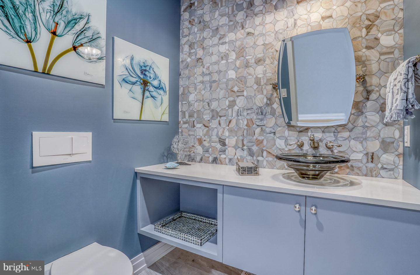 MARINERS RETREAT - Residential