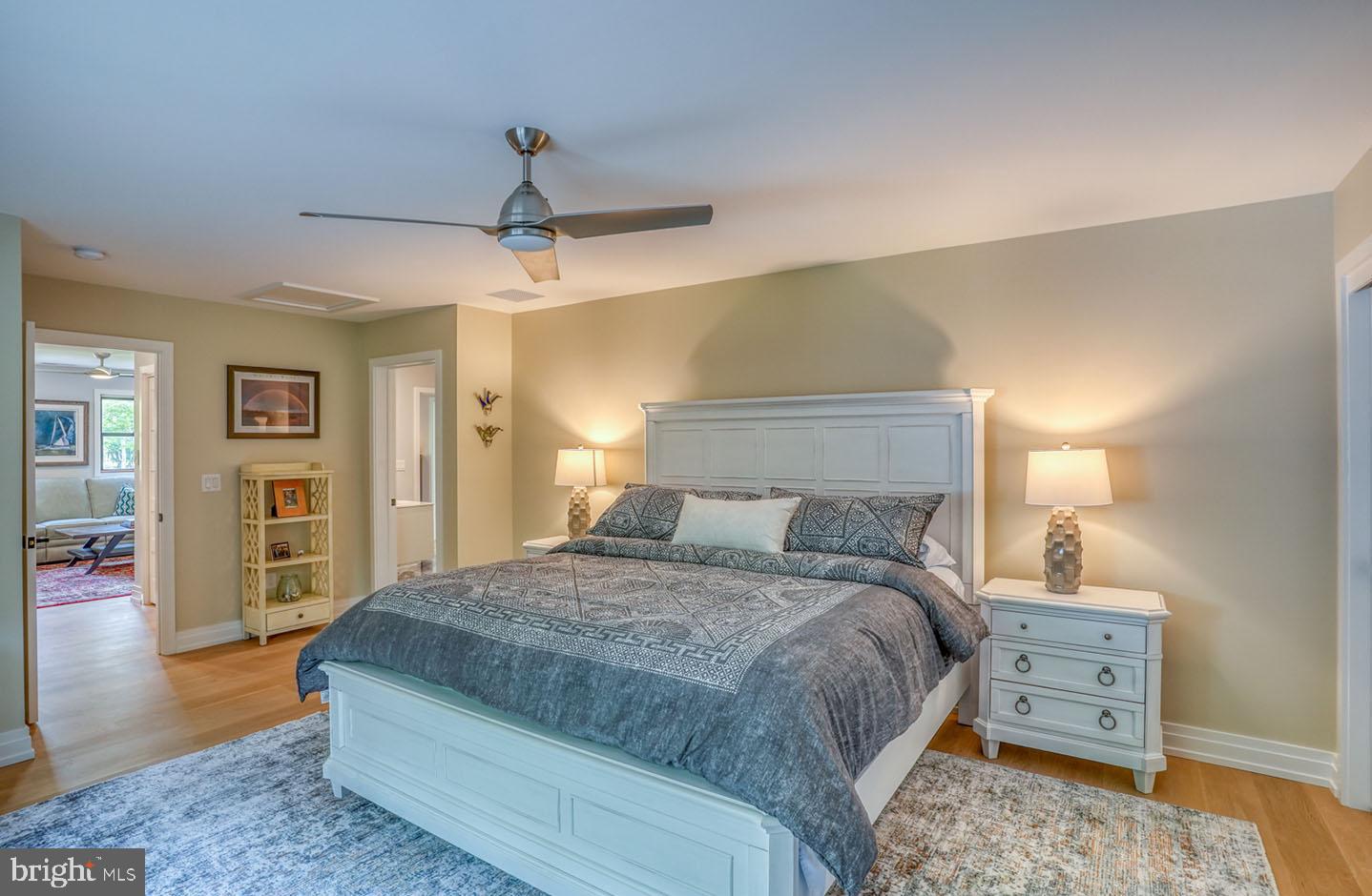 MARINERS RETREAT - Residential