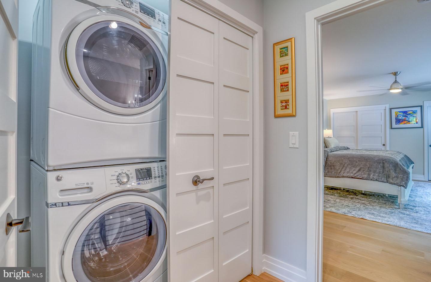 MARINERS RETREAT - Residential