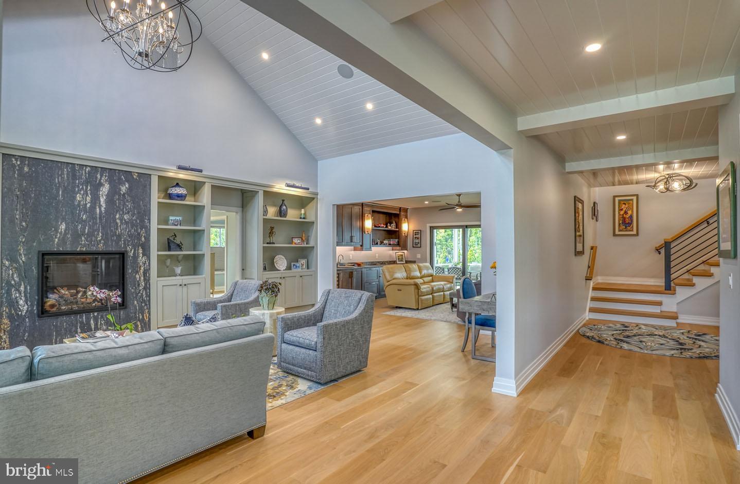 MARINERS RETREAT - Residential