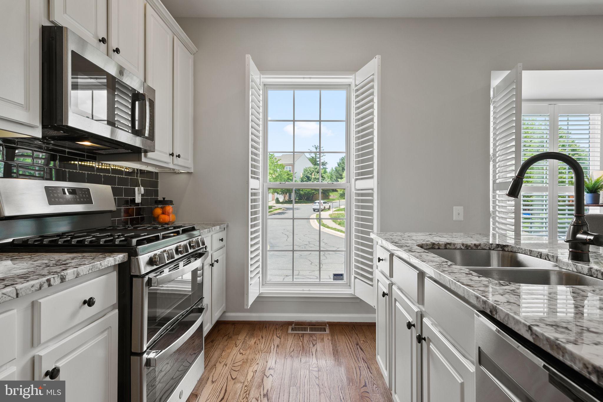 OVERLOOK - Residential