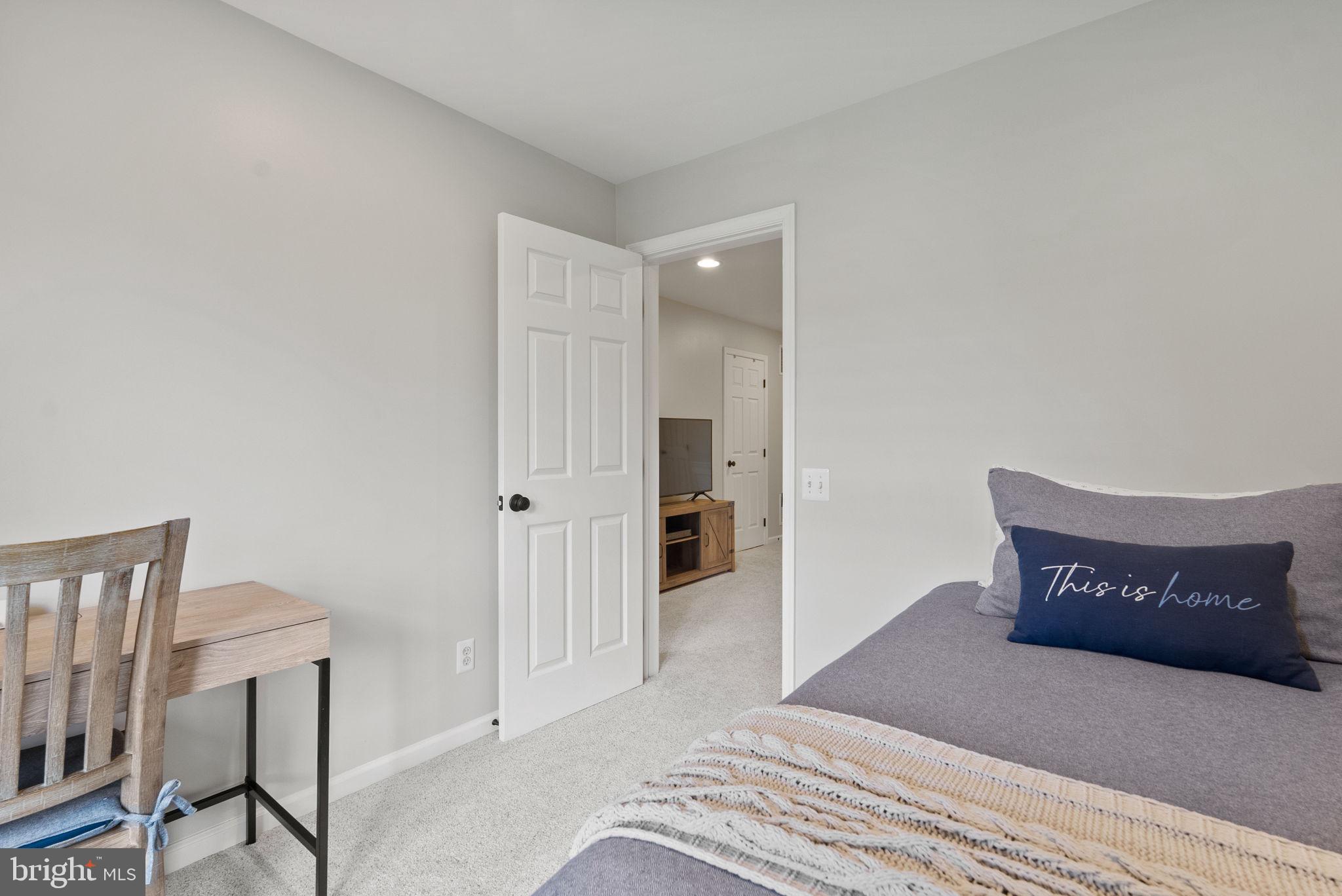 OVERLOOK - Residential