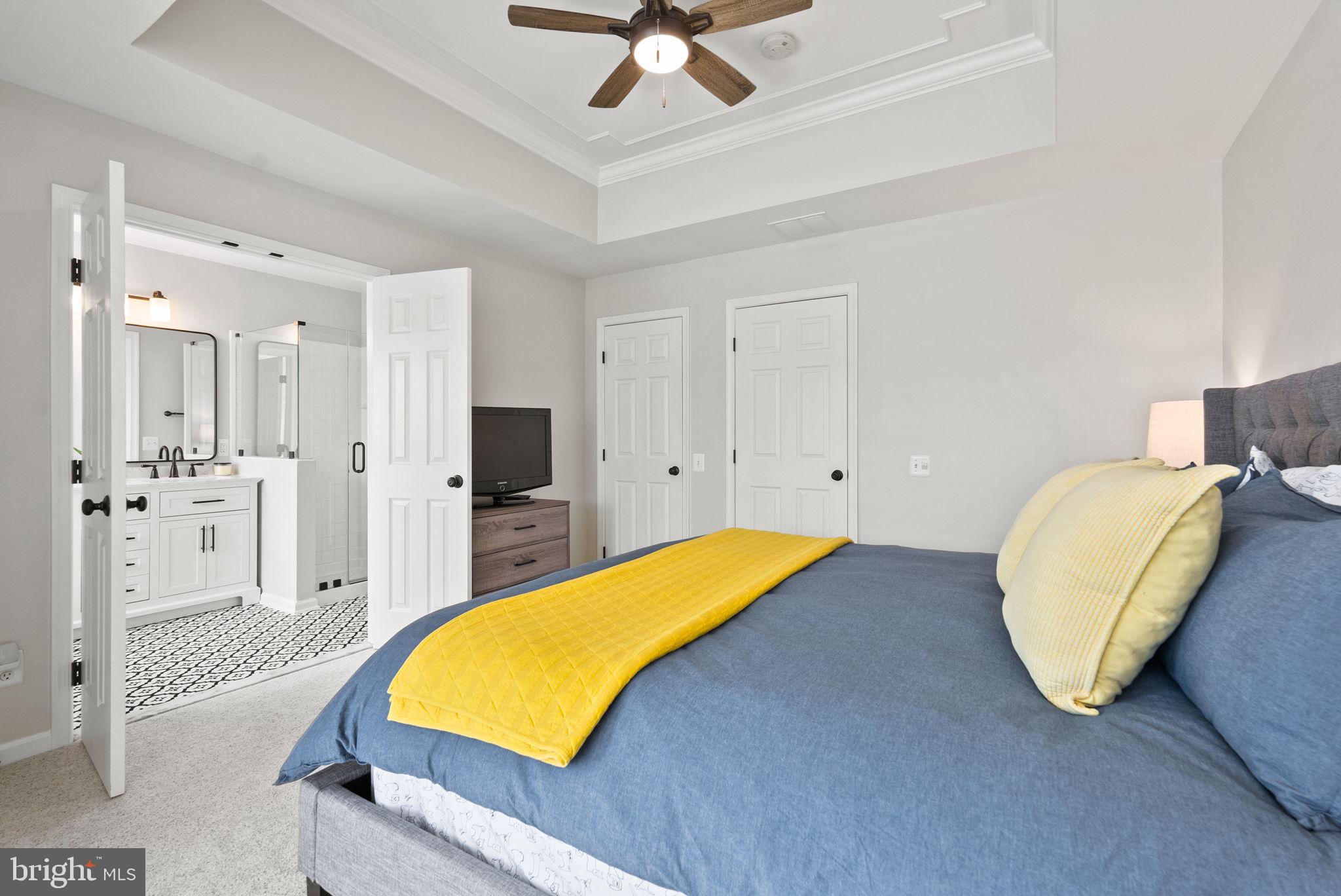 OVERLOOK - Residential