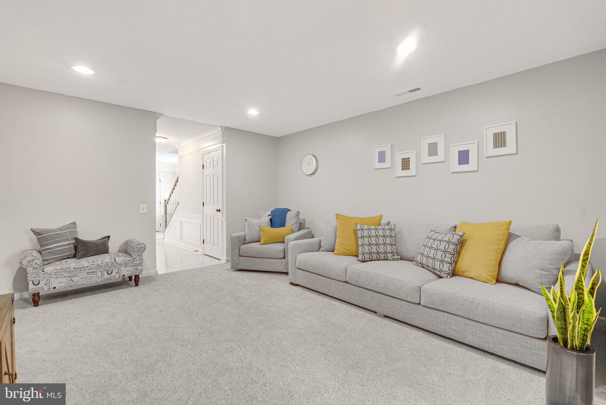 OVERLOOK - Residential