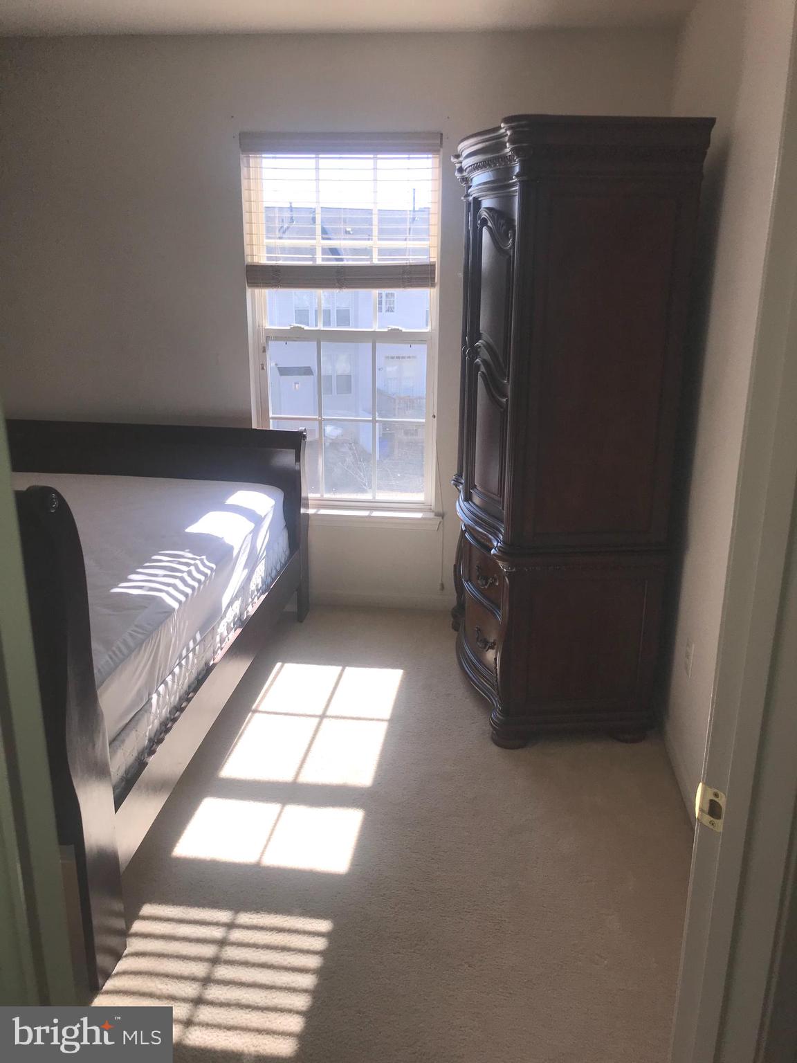 HAGERS CROSSING - Residential Lease