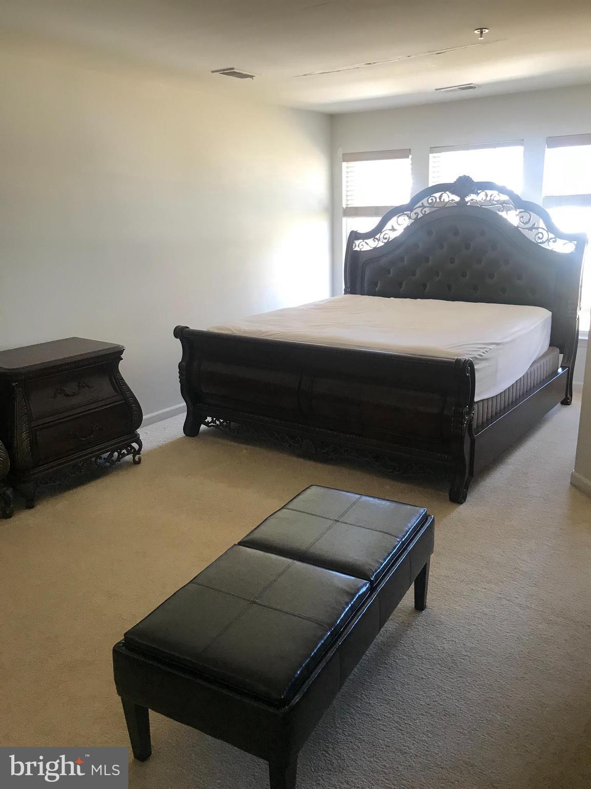 HAGERS CROSSING - Residential Lease