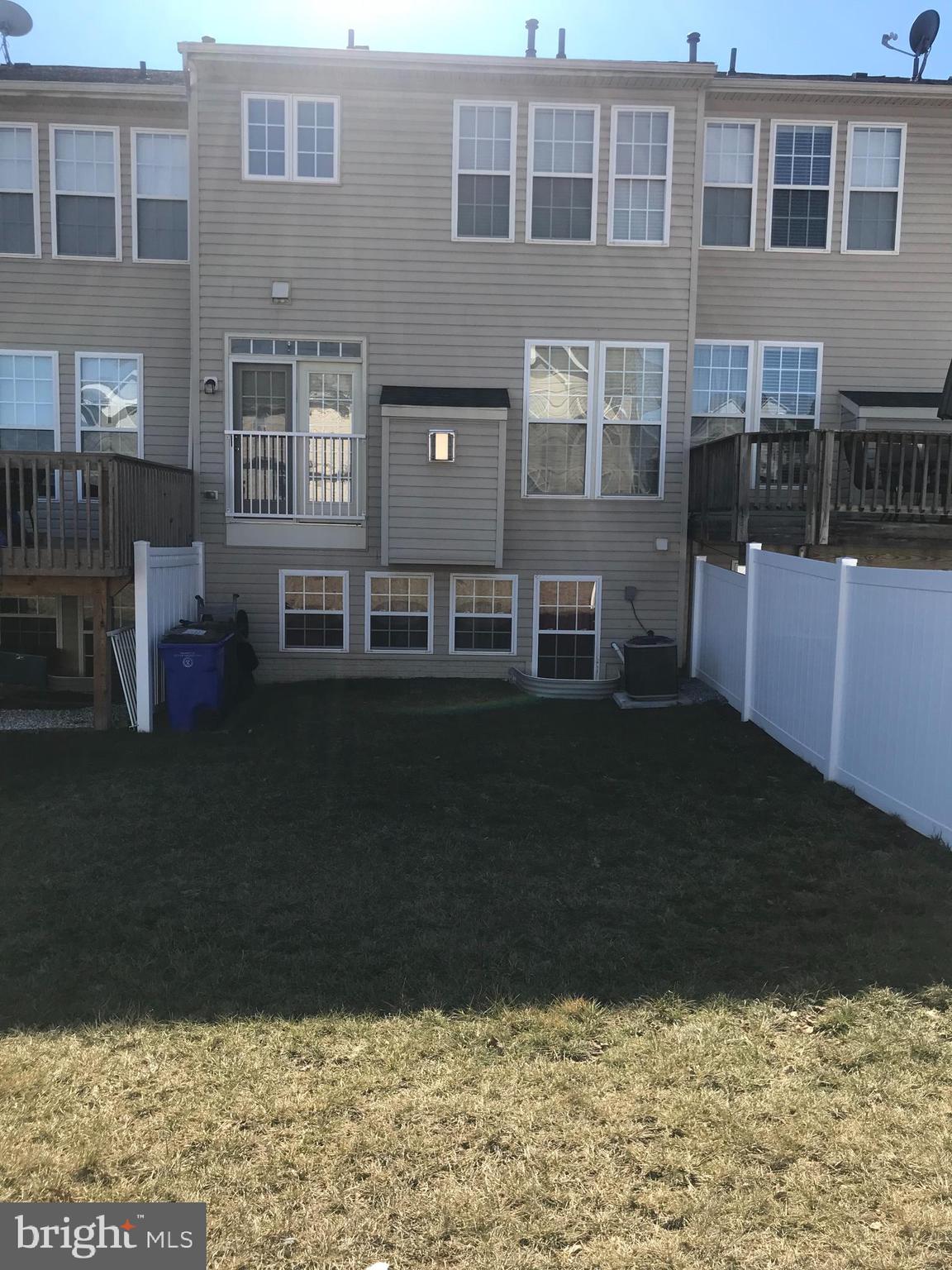 HAGERS CROSSING - Residential Lease