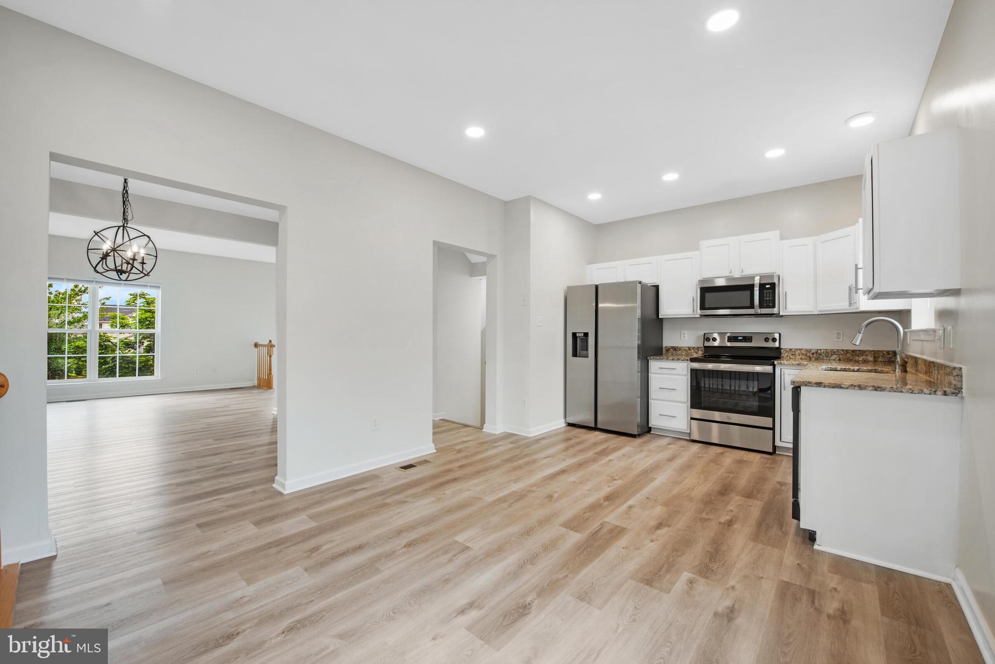 SYCAMORE HILL - Residential Lease