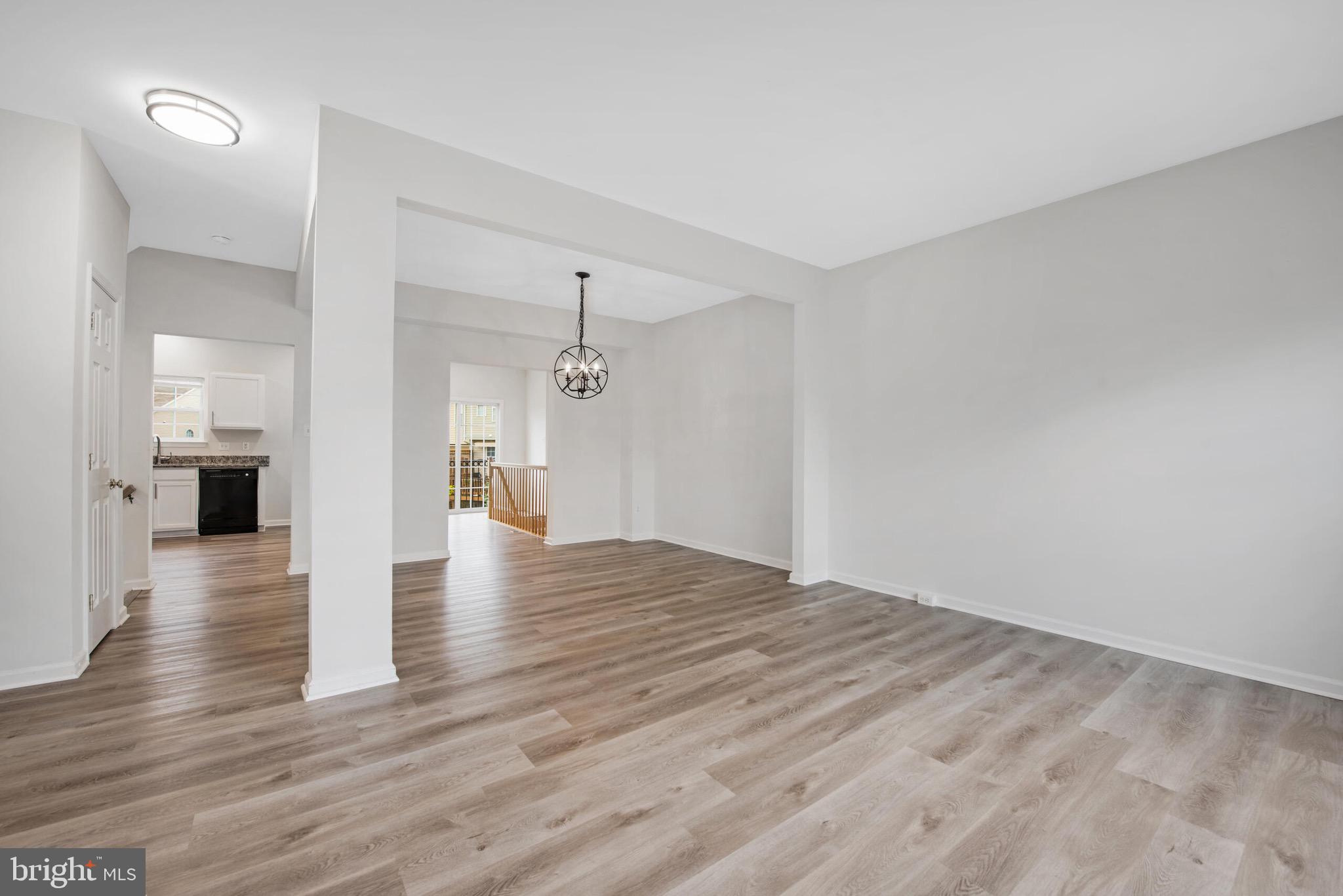 SYCAMORE HILL - Residential Lease