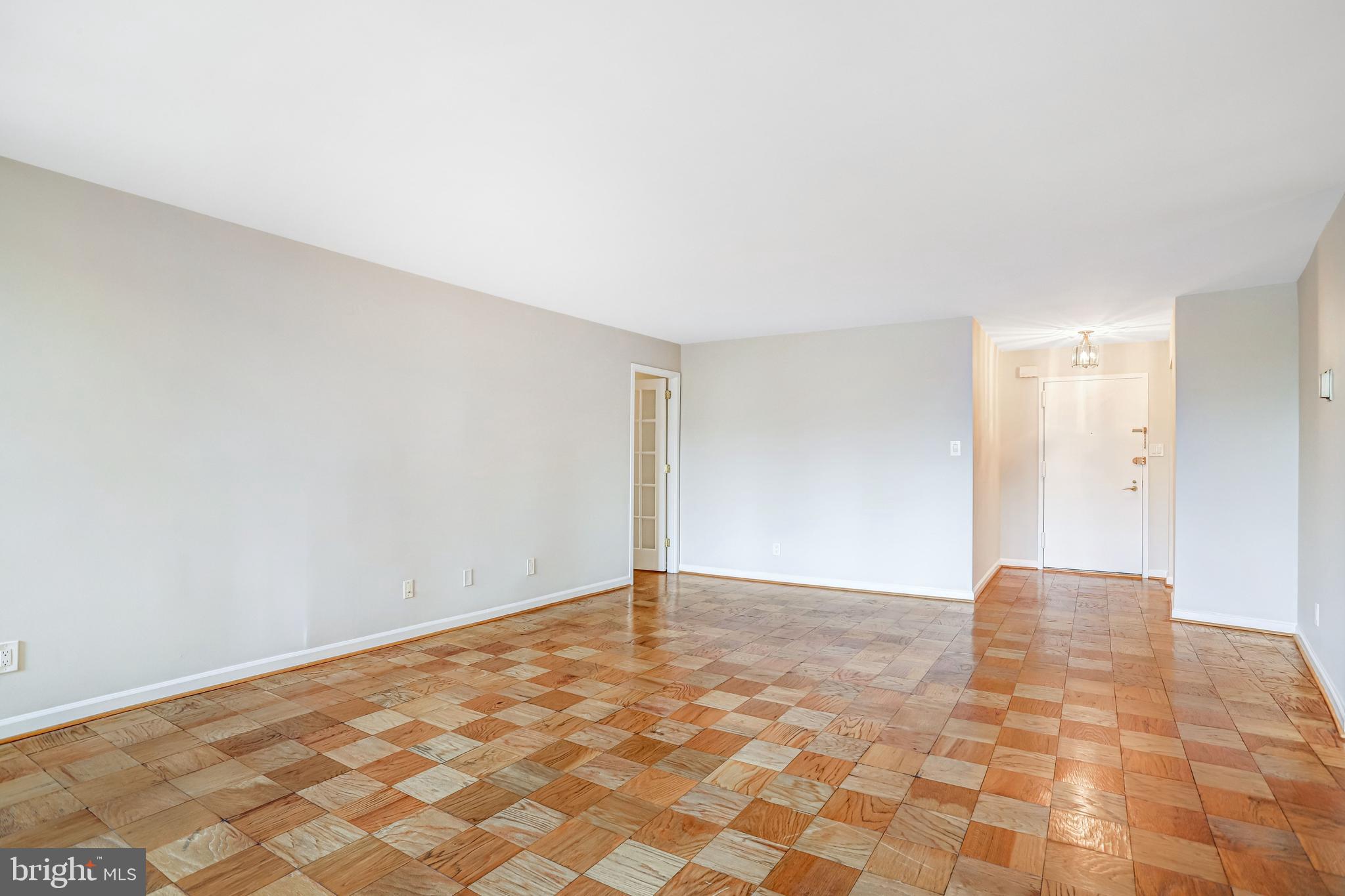 FRIENDSHIP HEIGHTS - Residential