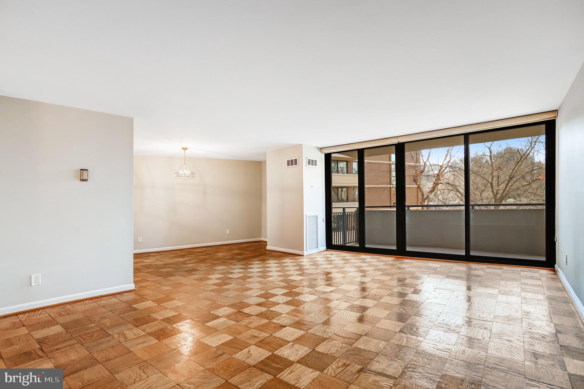 FRIENDSHIP HEIGHTS - Residential