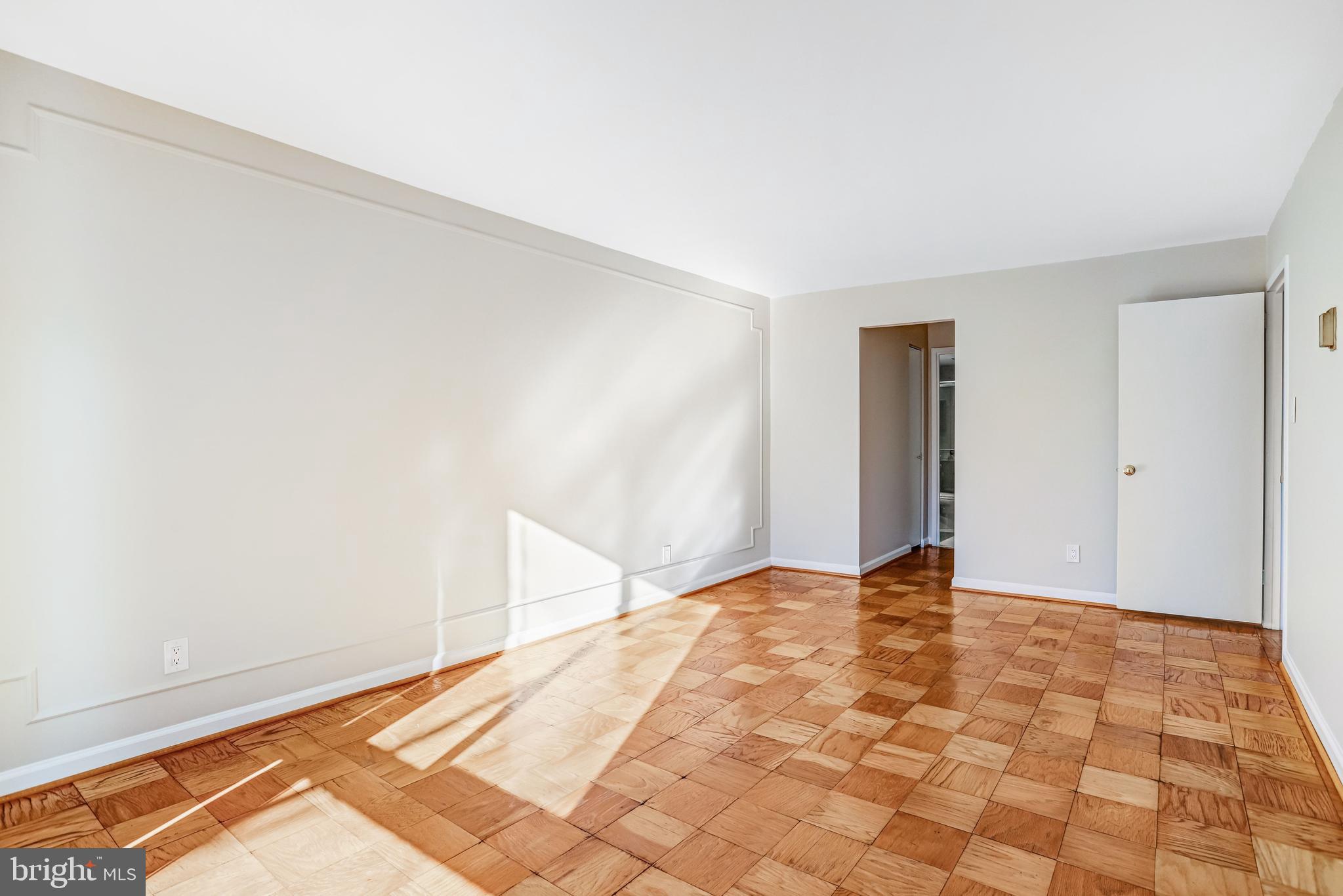 FRIENDSHIP HEIGHTS - Residential