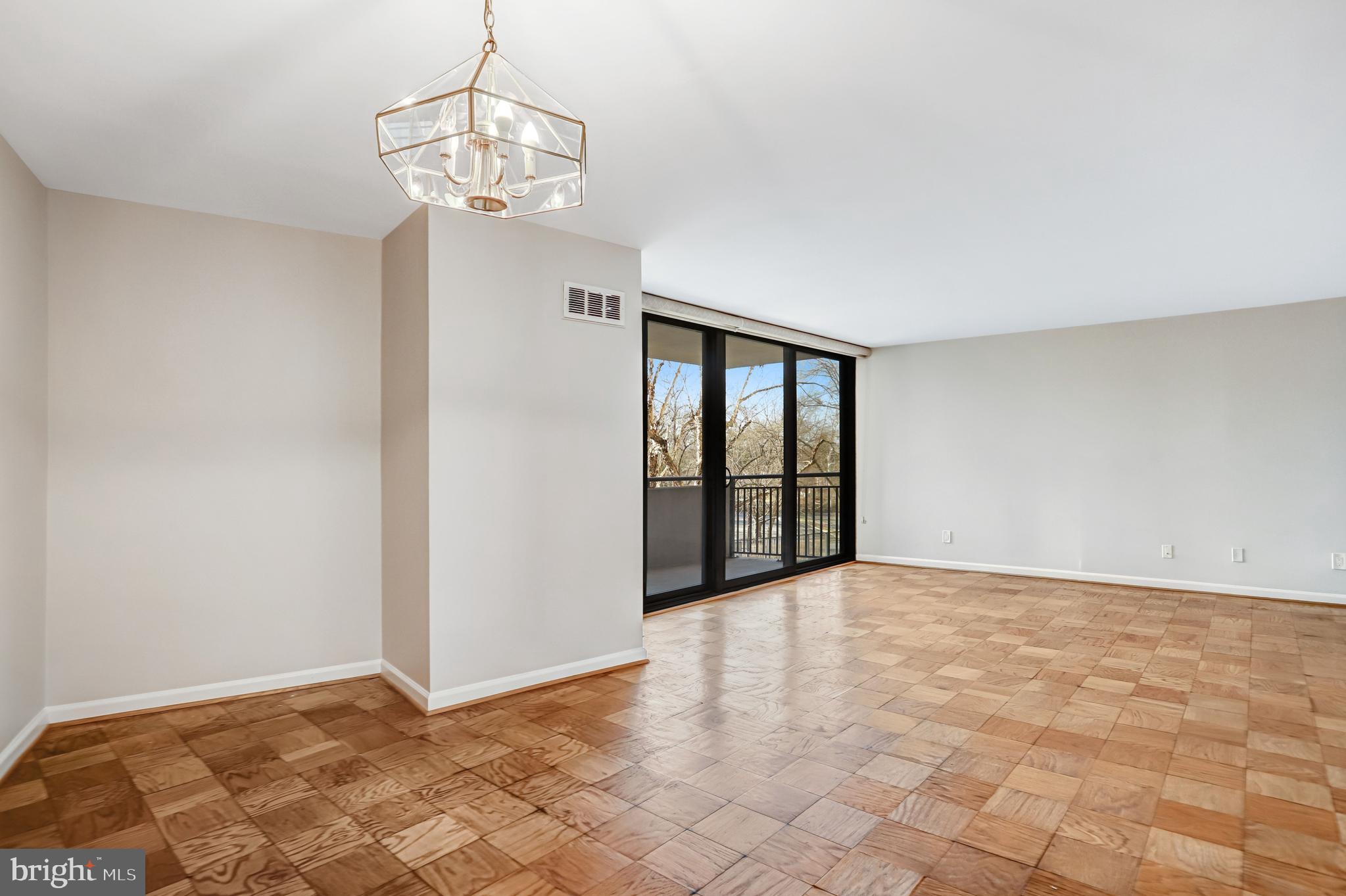 FRIENDSHIP HEIGHTS - Residential