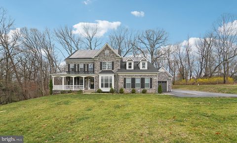 Homes For Sale - 7102 Deer Valley Road<br/> HIGHLAND, MD 20777