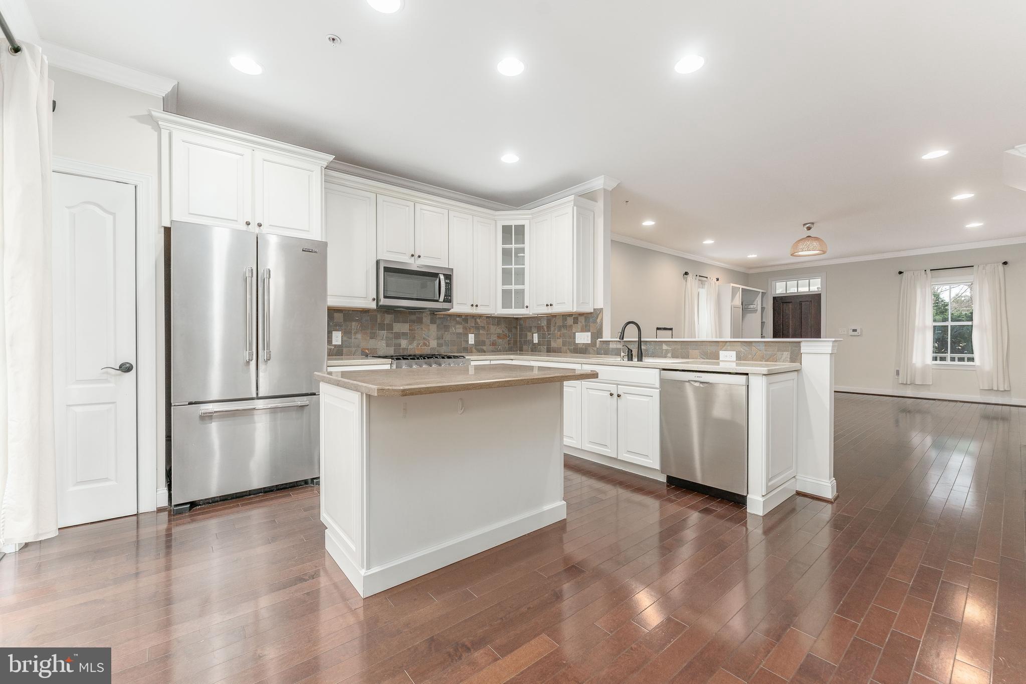 HAVERFORD COURT - Residential