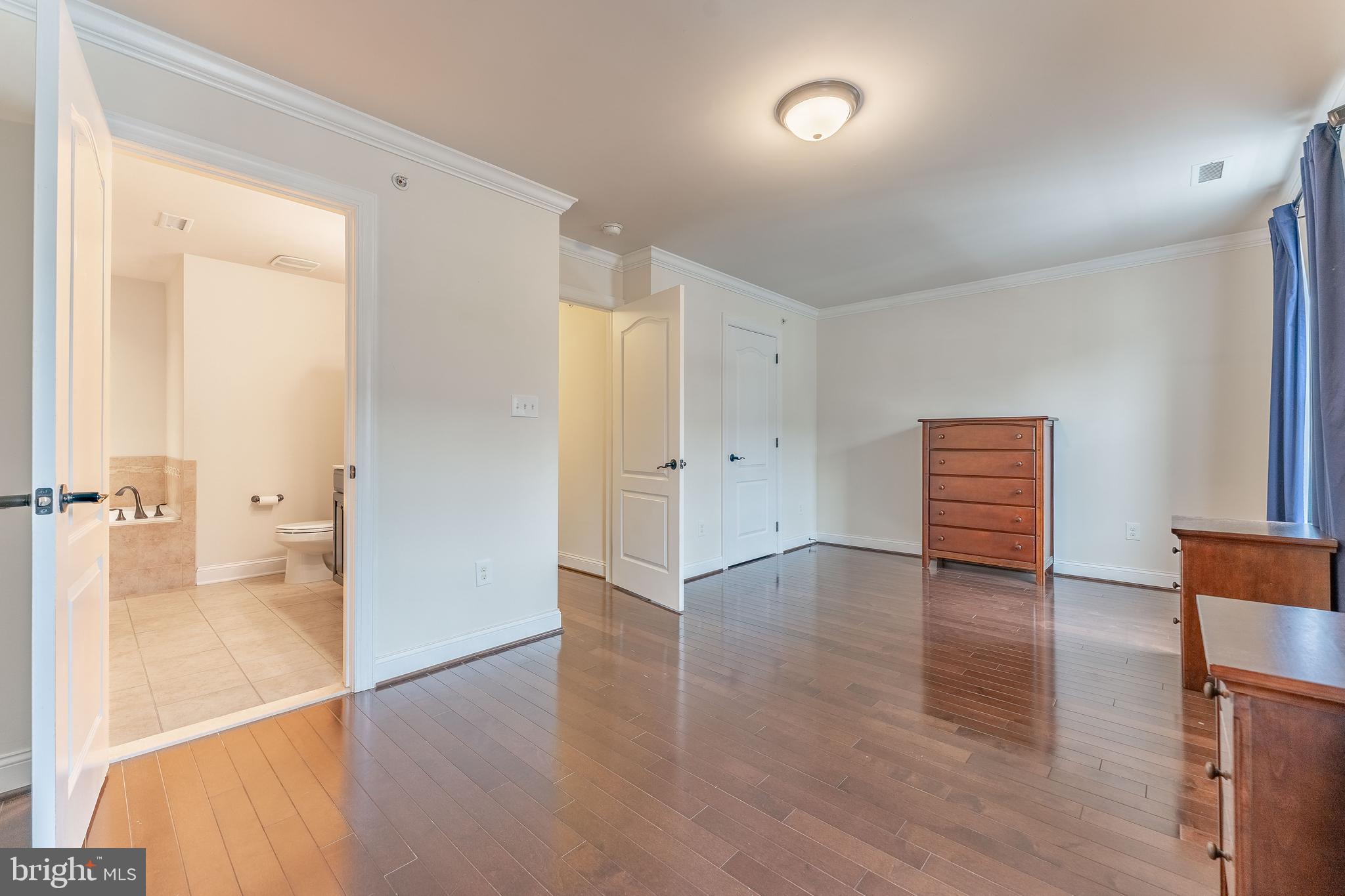 HAVERFORD COURT - Residential