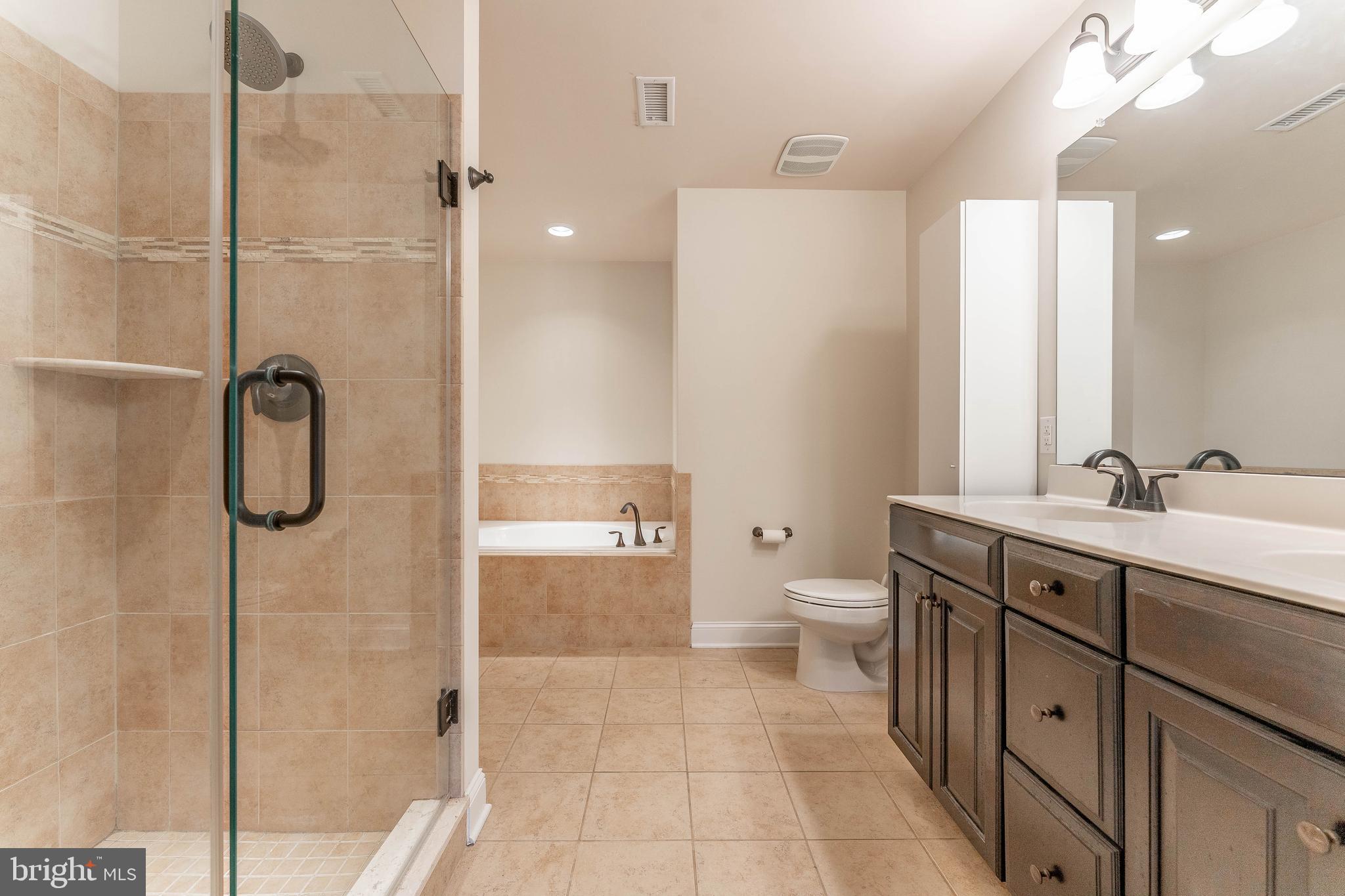 HAVERFORD COURT - Residential