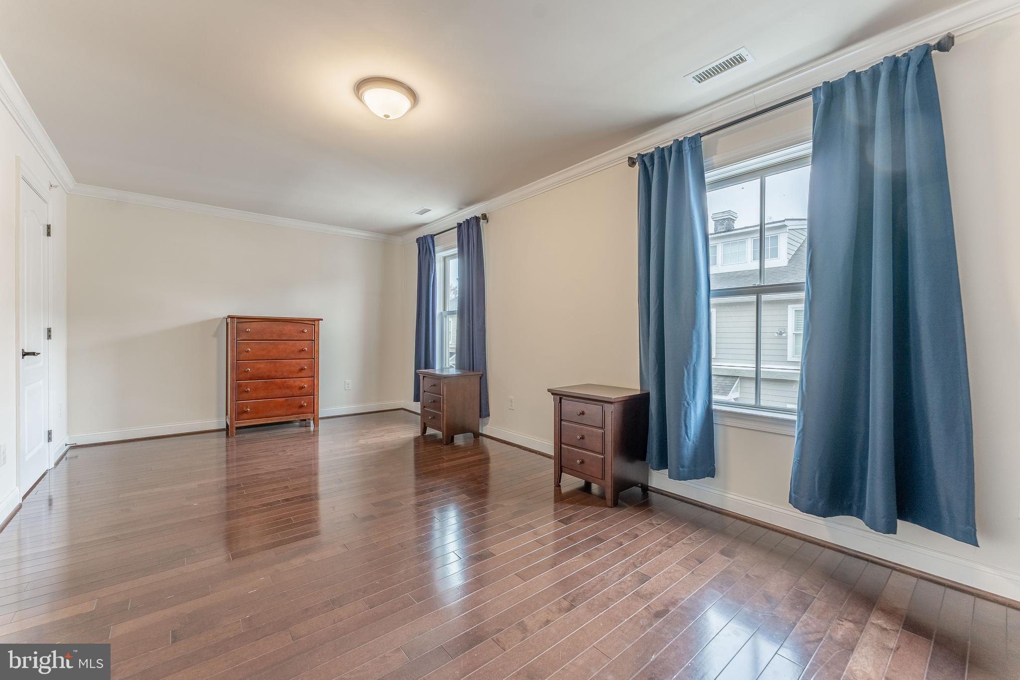 HAVERFORD COURT - Residential