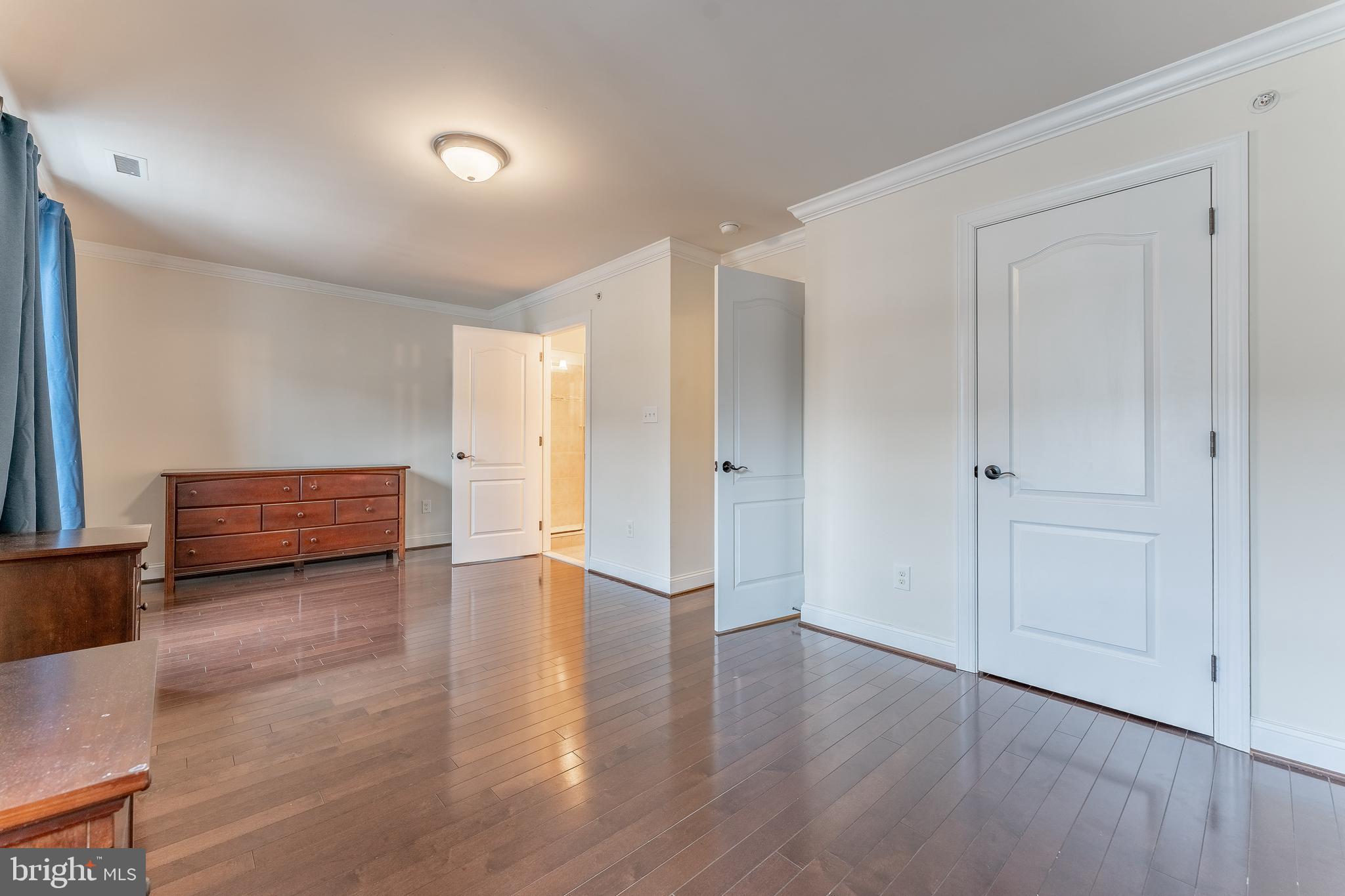 HAVERFORD COURT - Residential