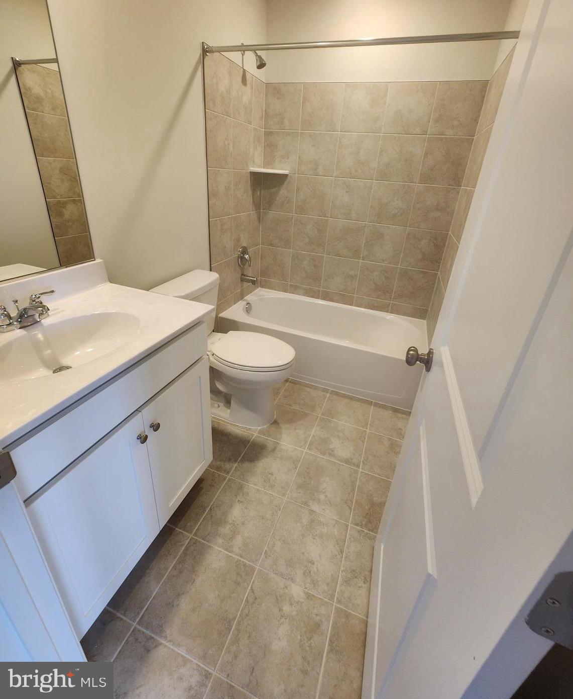 NORBORNE GLEBE - Residential Lease