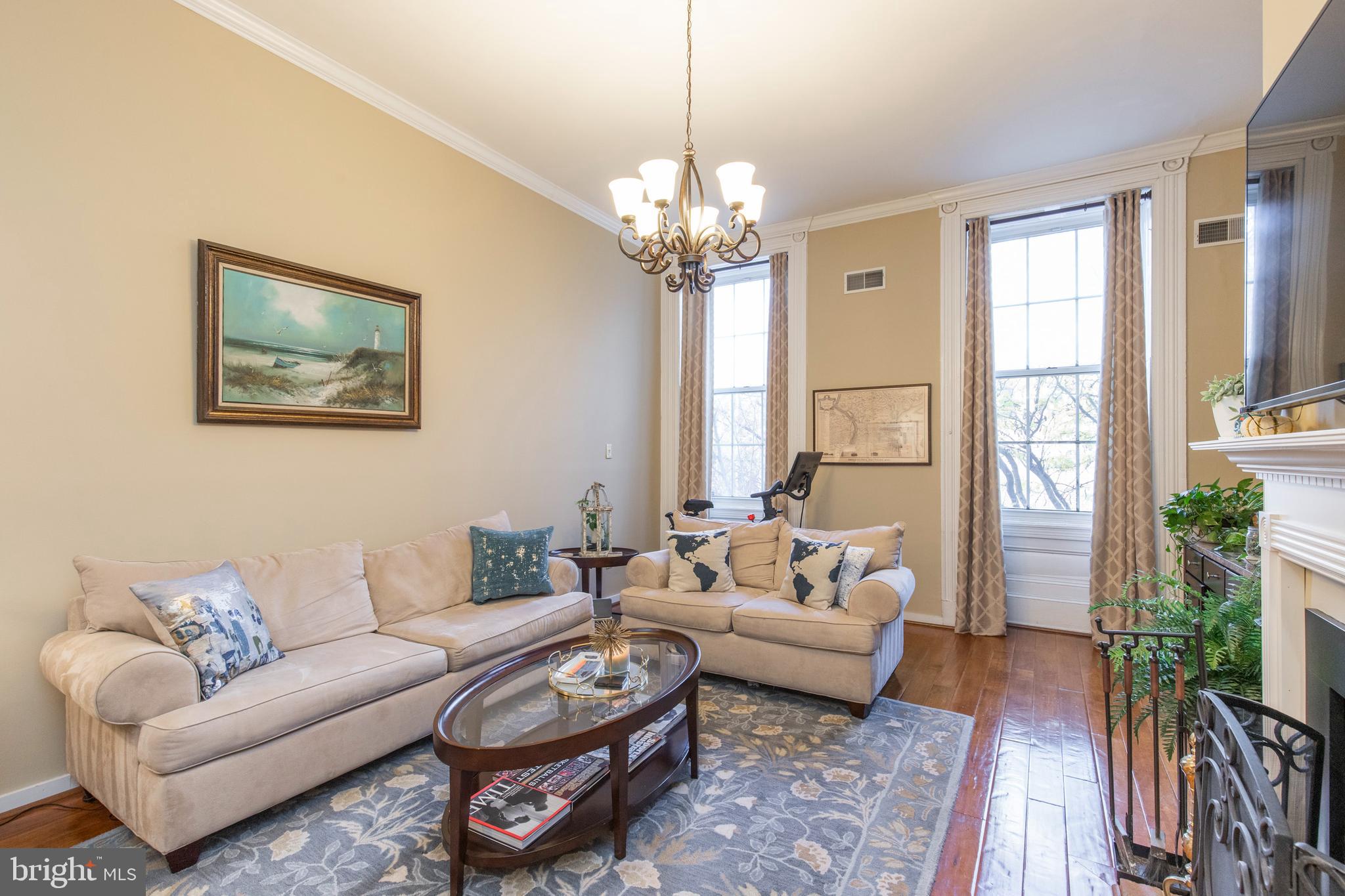 WASHINGTON SQ WEST - Residential