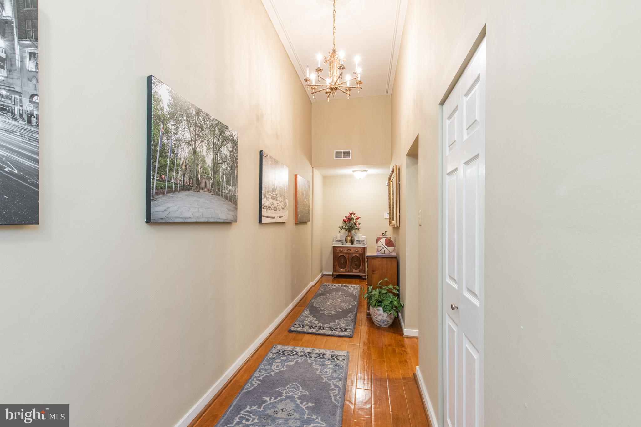 WASHINGTON SQ WEST - Residential