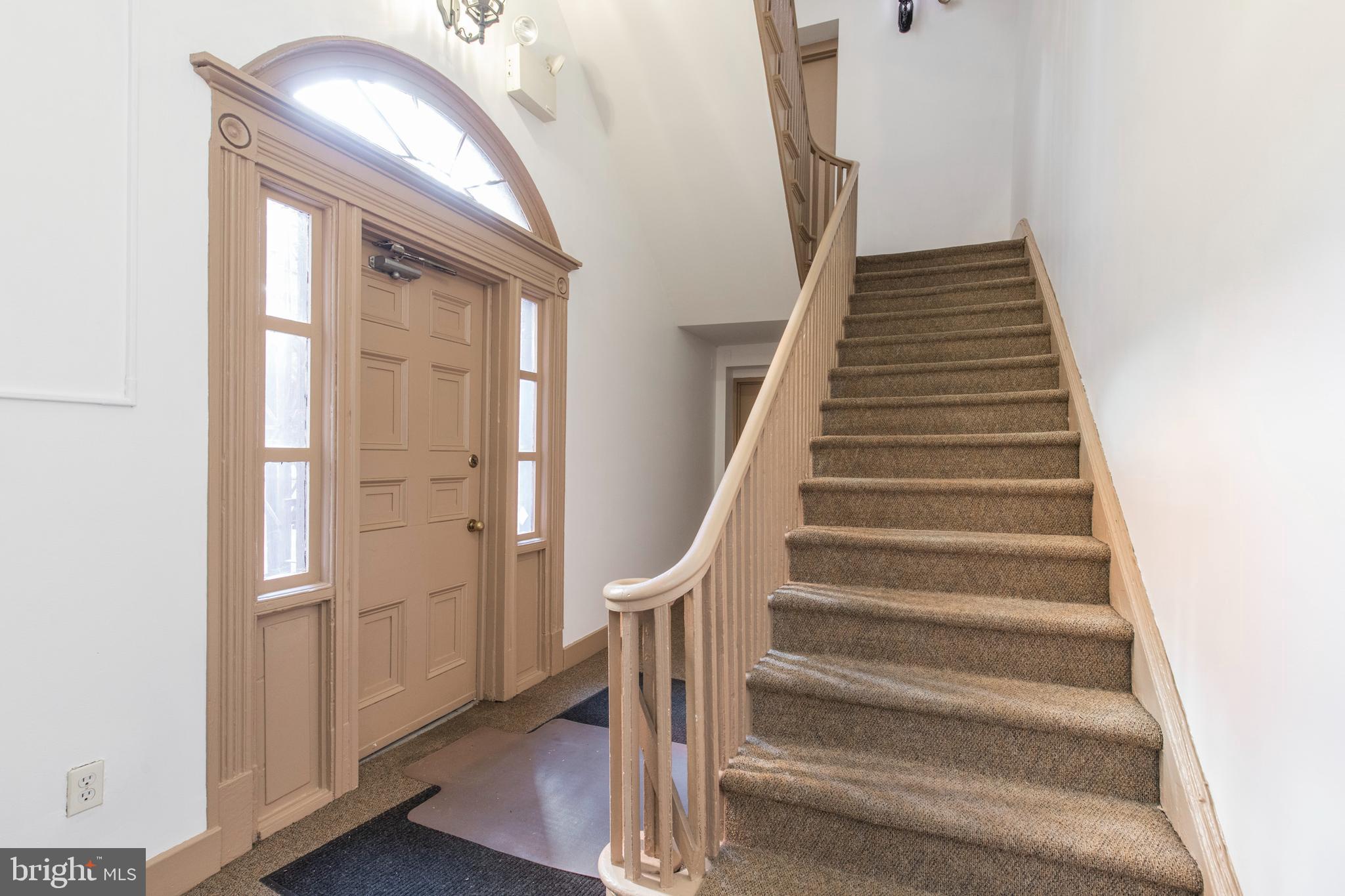 WASHINGTON SQ WEST - Residential