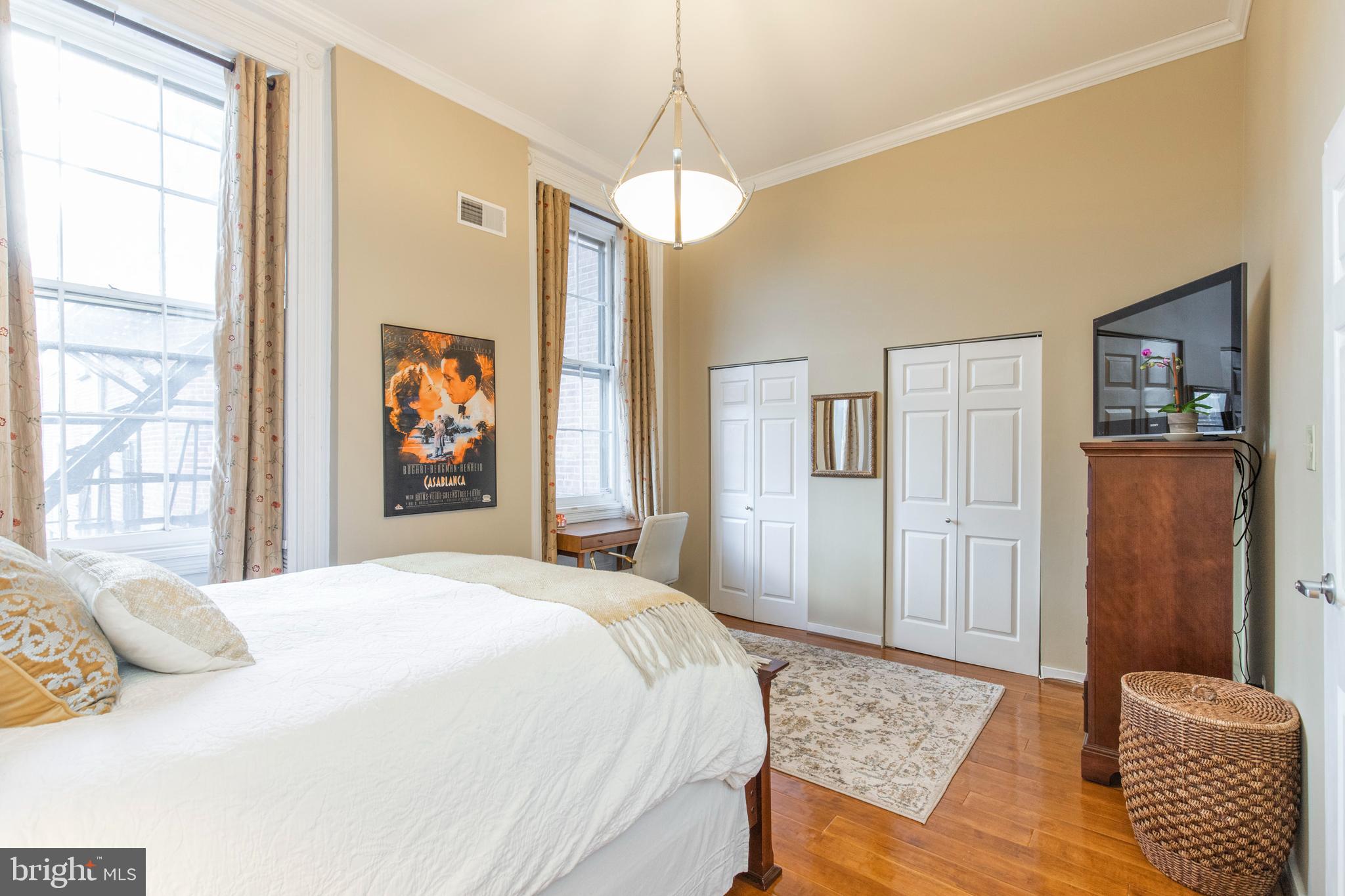 WASHINGTON SQ WEST - Residential