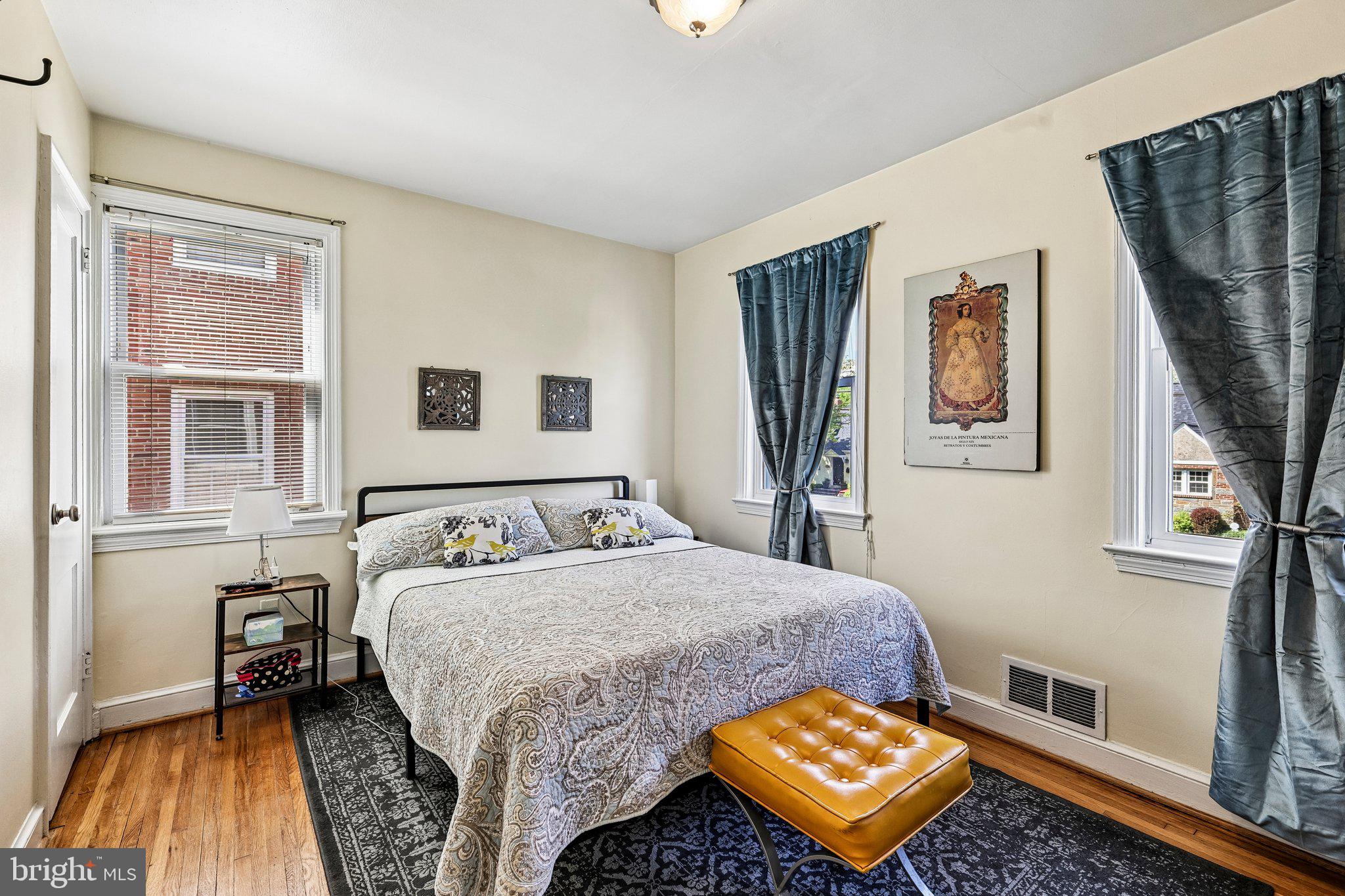 CAMERON HEIGHTS - Residential