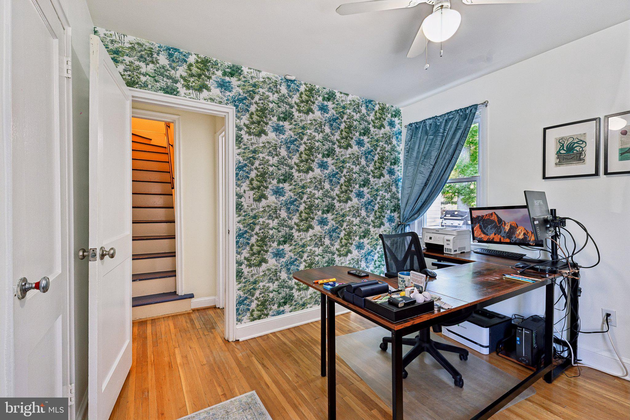 CAMERON HEIGHTS - Residential