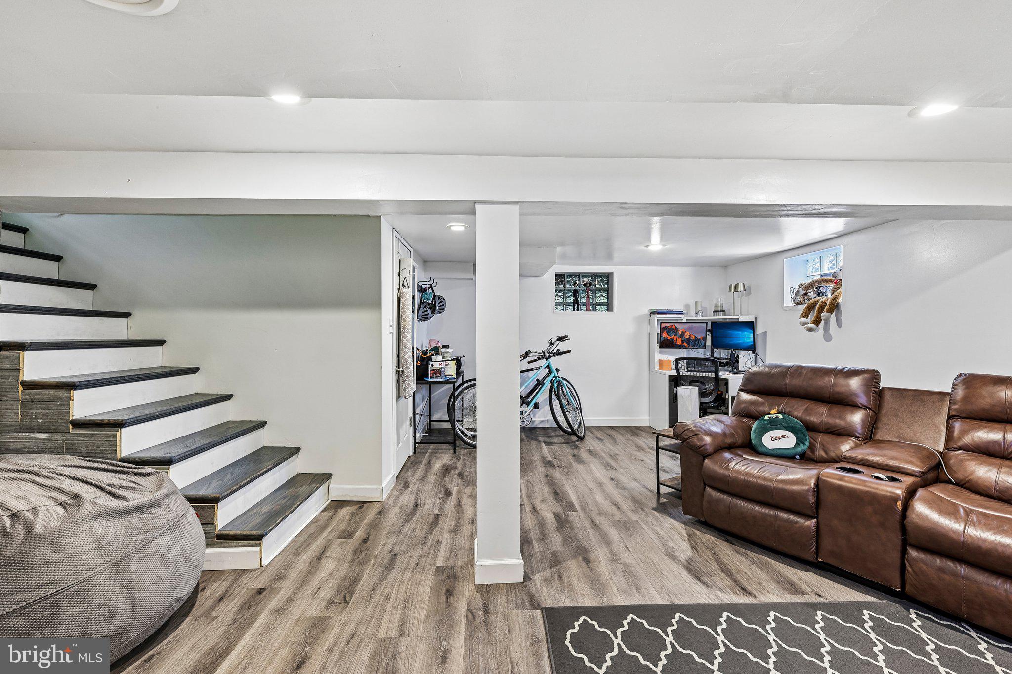 CAMERON HEIGHTS - Residential