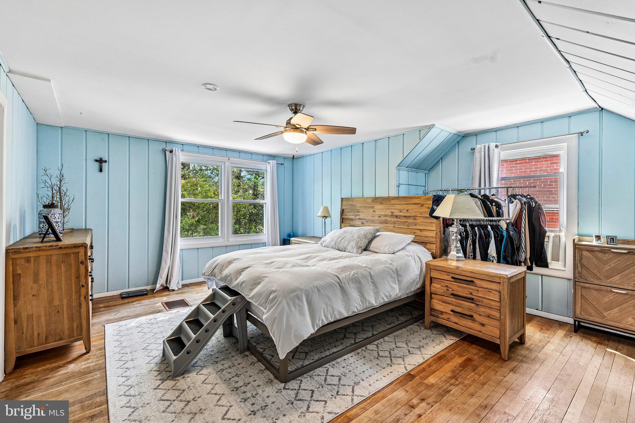 CAMERON HEIGHTS - Residential