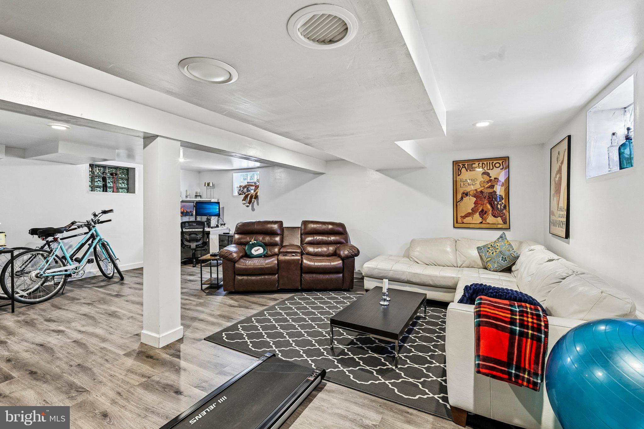 CAMERON HEIGHTS - Residential