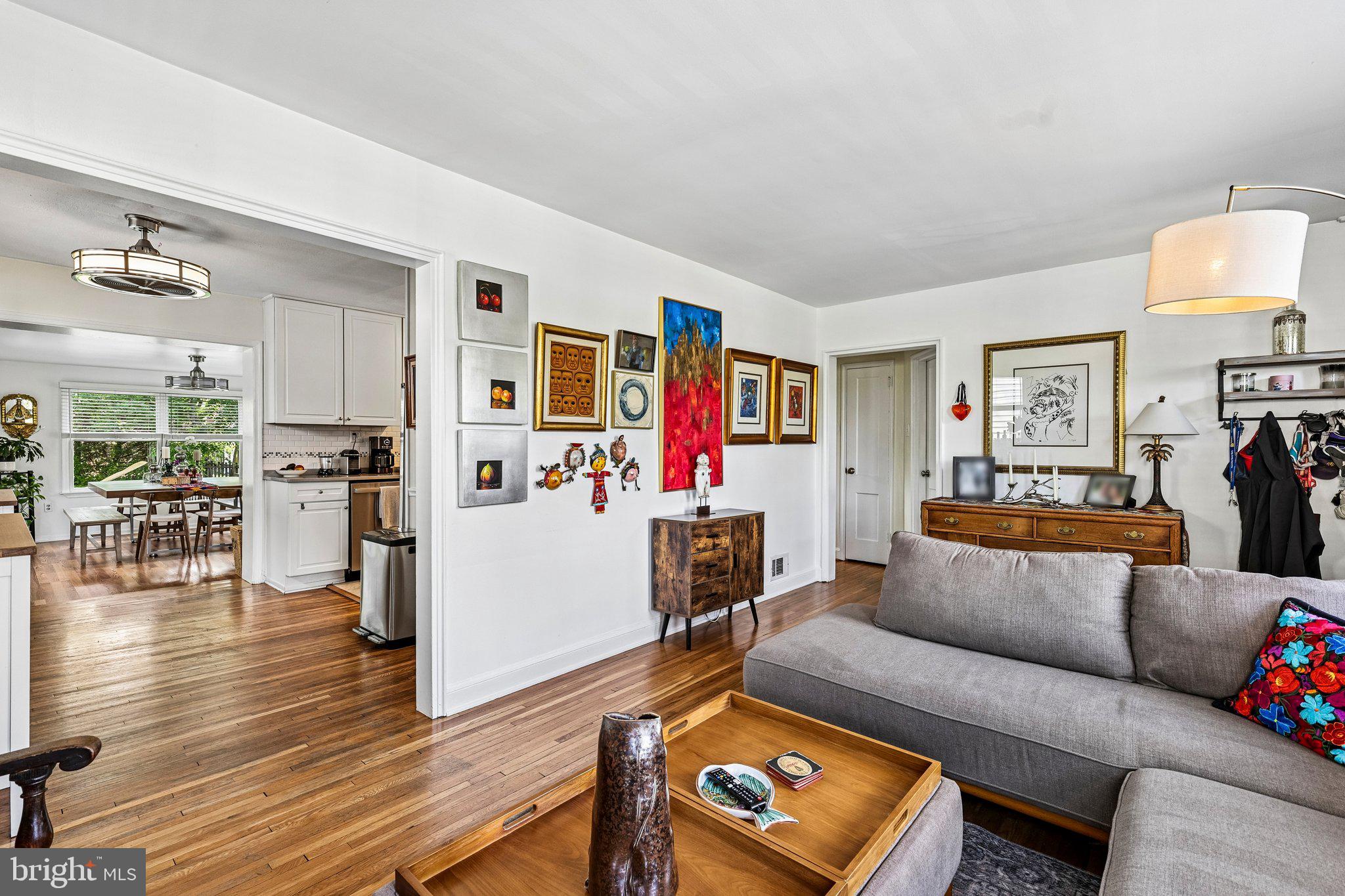 CAMERON HEIGHTS - Residential