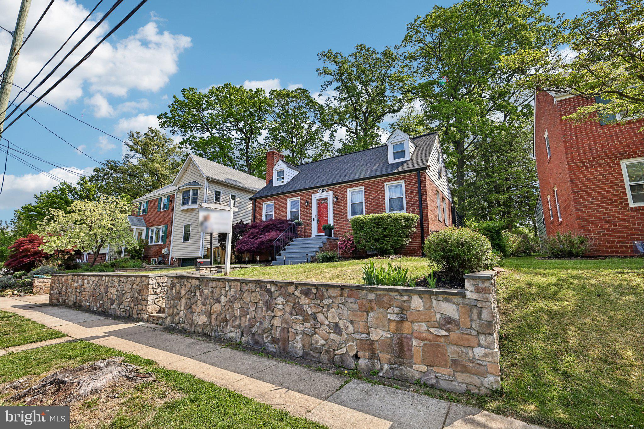 CAMERON HEIGHTS - Residential