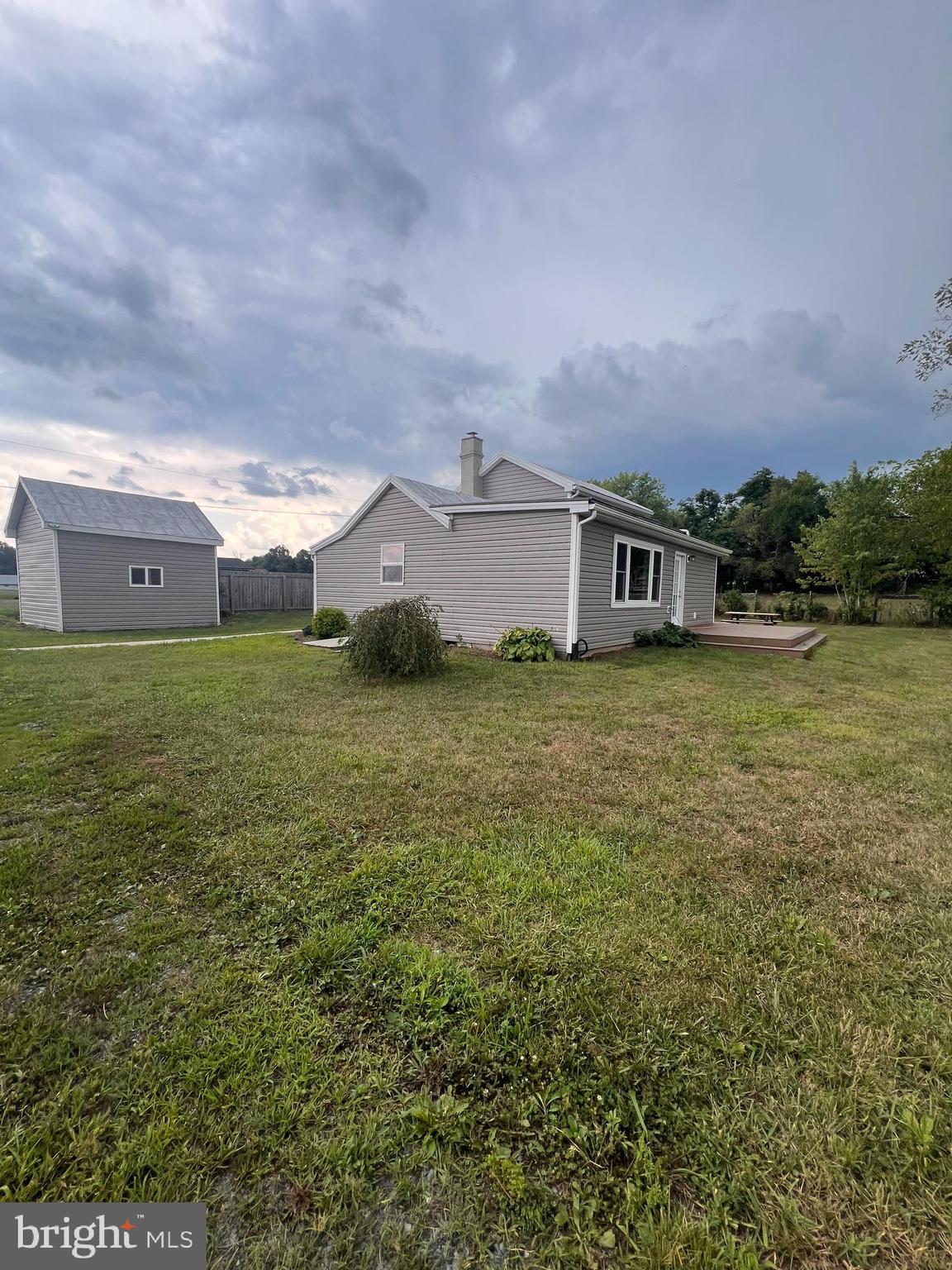141 FROGTOWN LANE