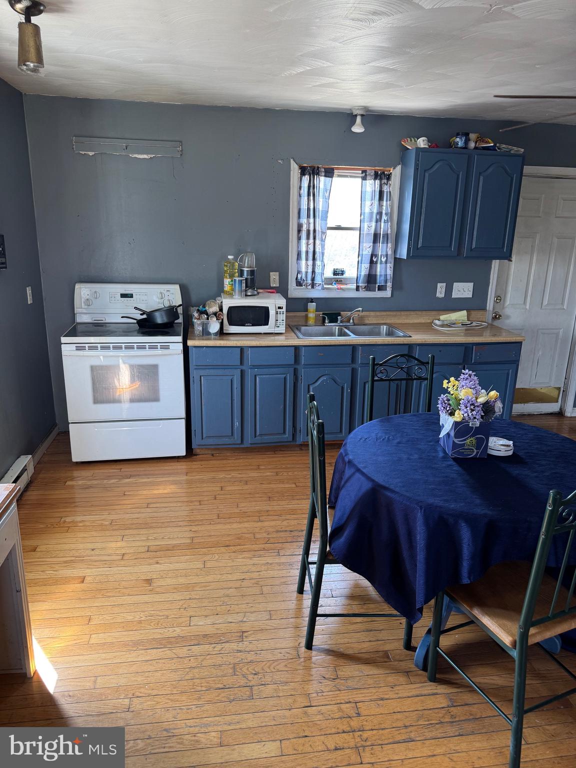 INWOOD - Residential