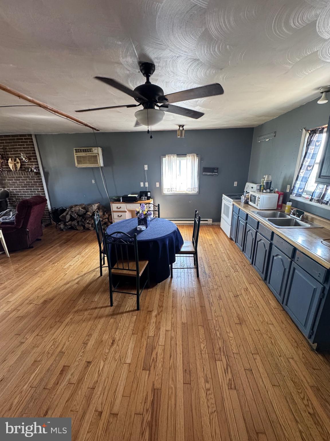 INWOOD - Residential