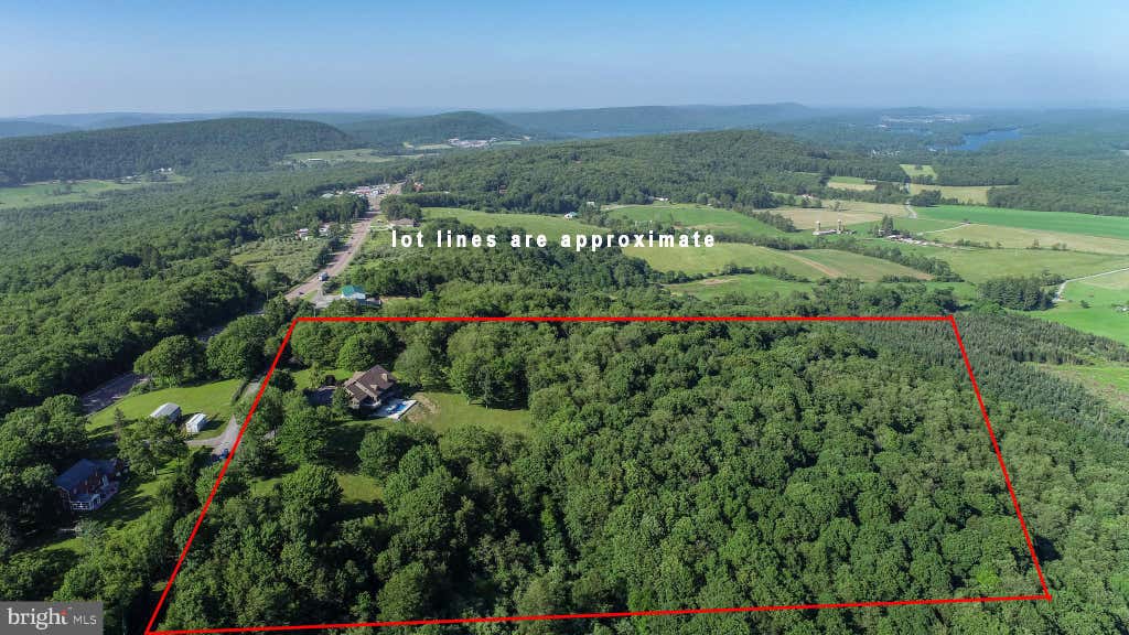 Photo of 17240 Garrett Highway, OAKLAND, MD 21550 (MLS # MDGA2012252)