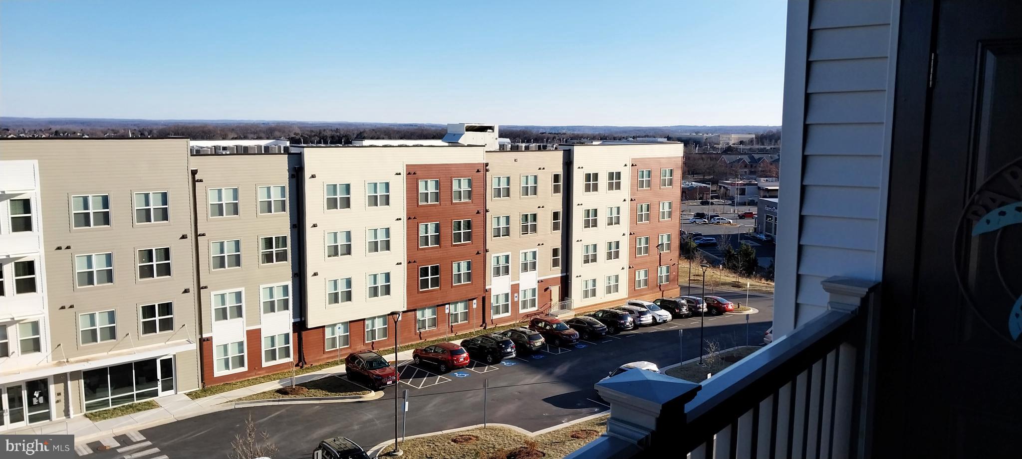 46294 MOUNT MILSTEAD TERRACE 400